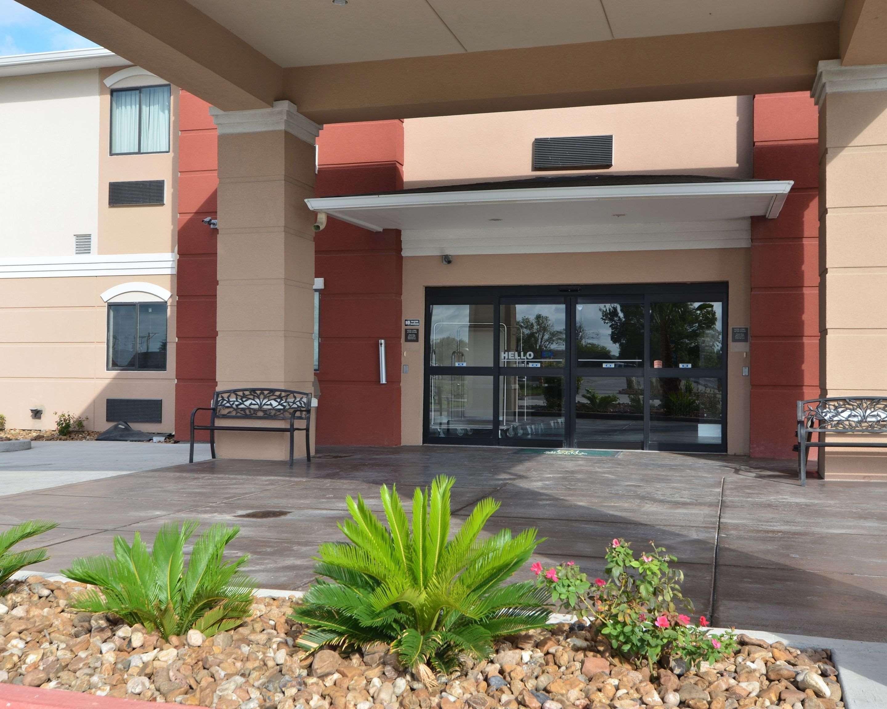 Quality Inn & Suites Kenedy - Karnes City Luaran gambar