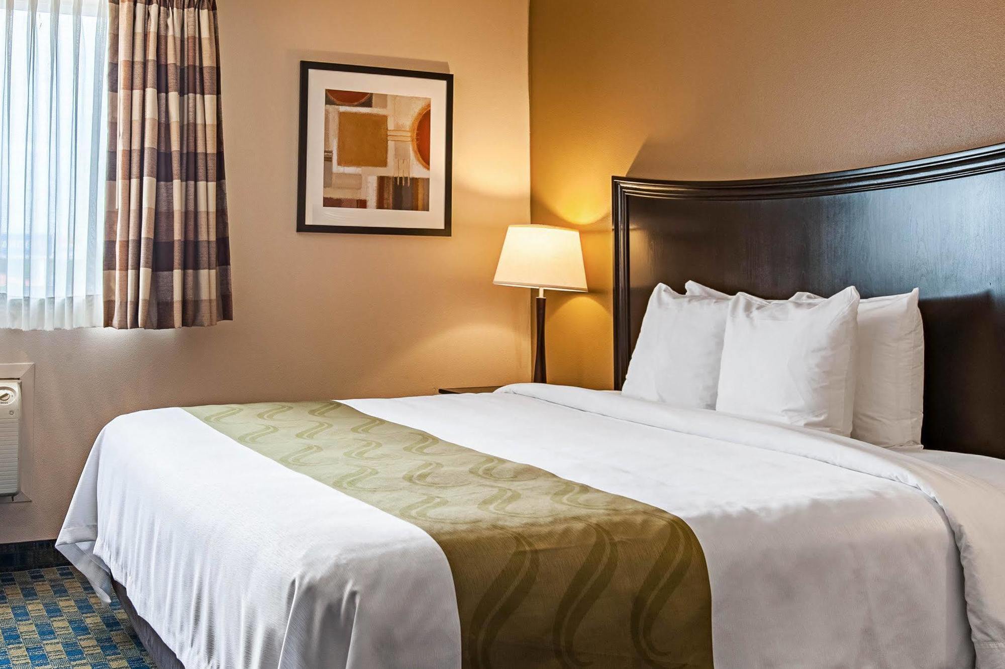 Quality Inn & Suites Kenedy - Karnes City Luaran gambar