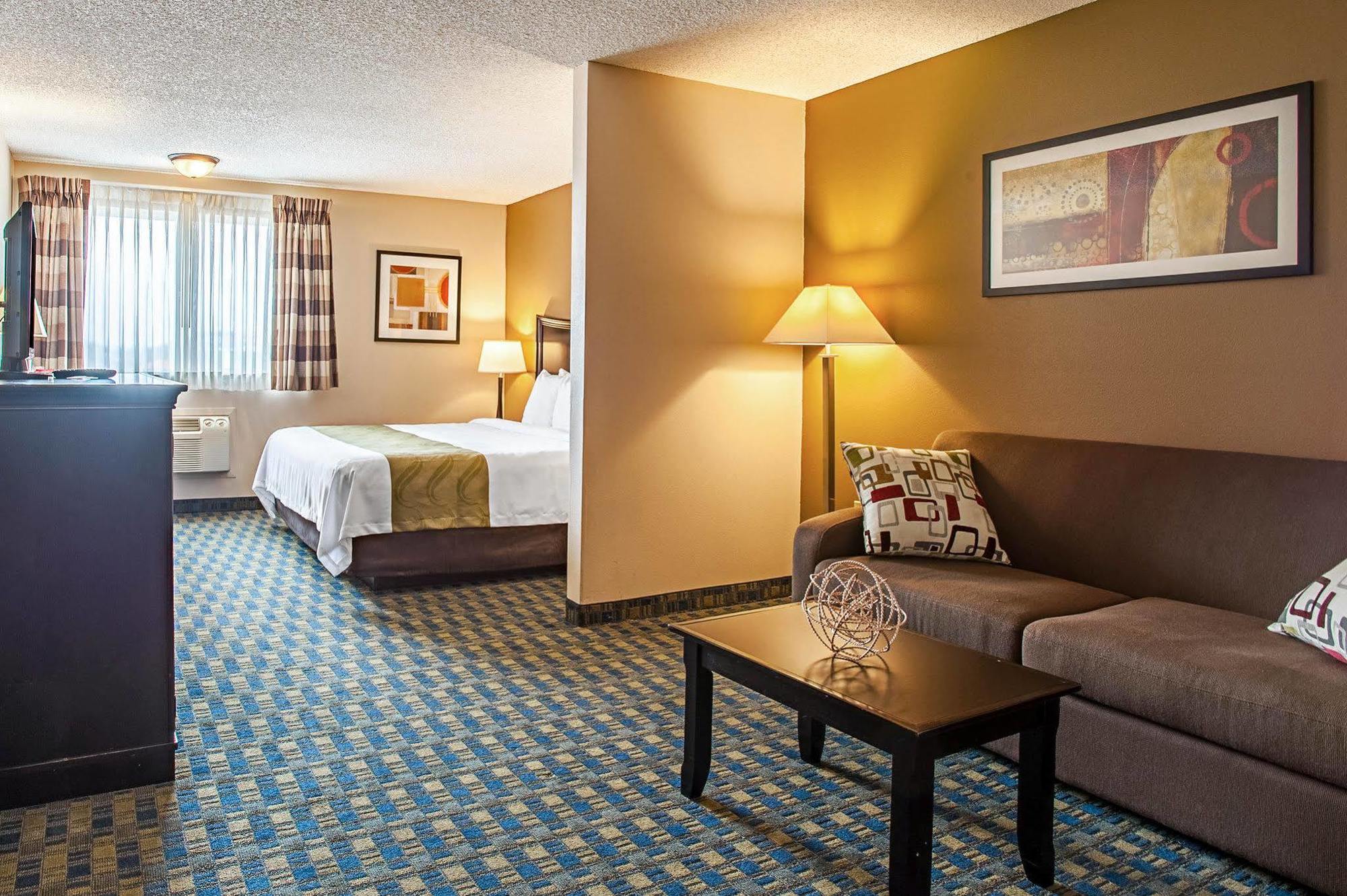 Quality Inn & Suites Kenedy - Karnes City Luaran gambar