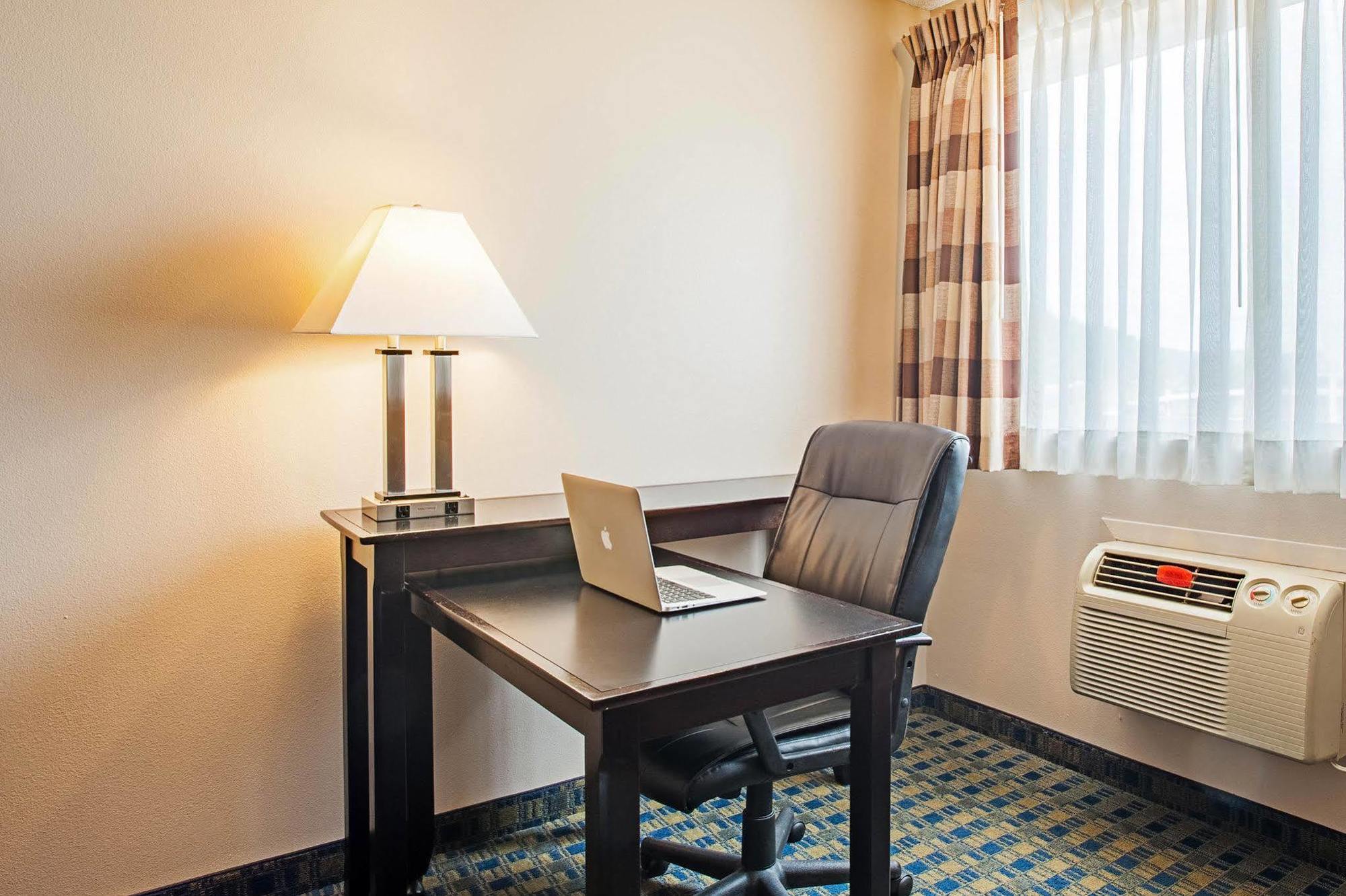 Quality Inn & Suites Kenedy - Karnes City Luaran gambar